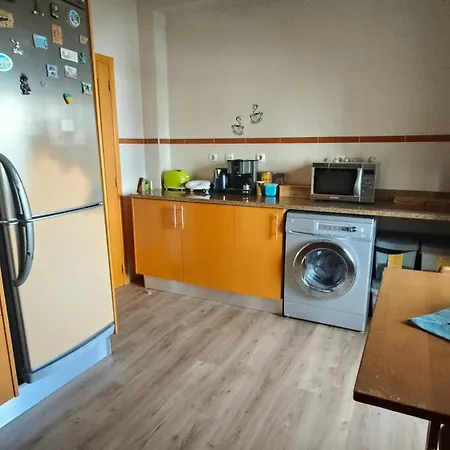 Privatunterkunft Rooms_Heart Apartment